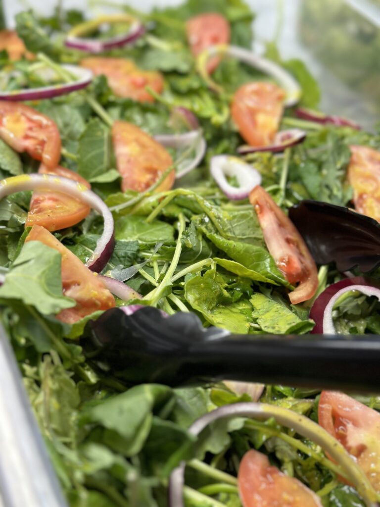 Bullocks Salad Bar - Lettuce with Tomatoes