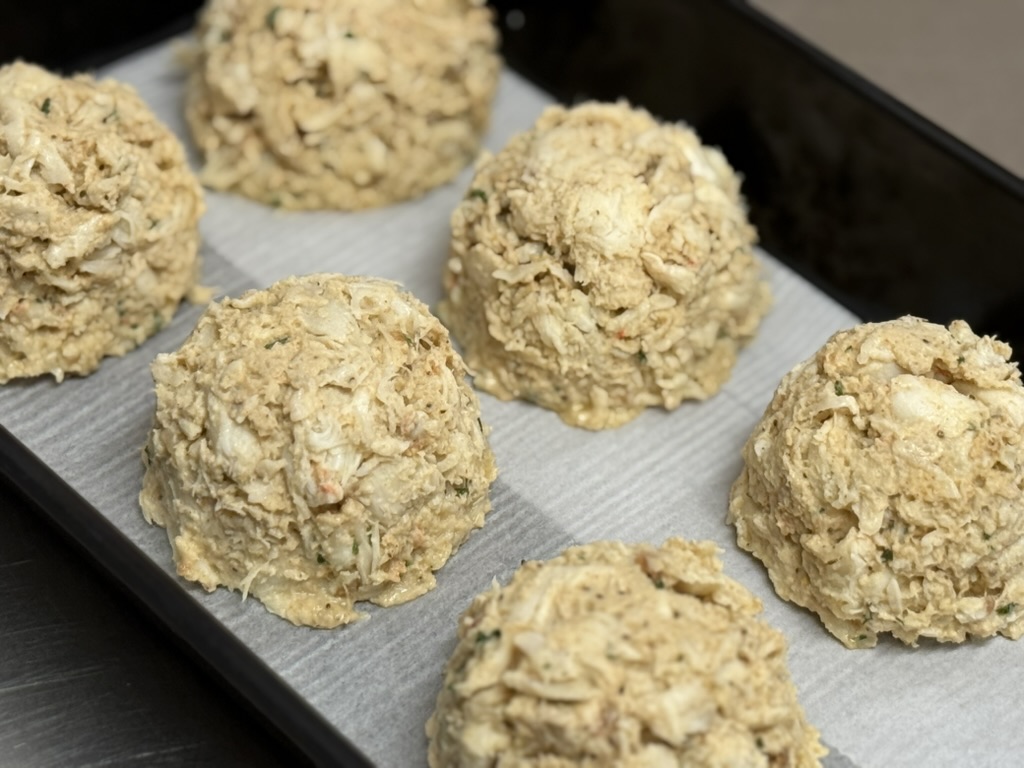 Bullocks-Catering-Crab-Cakes